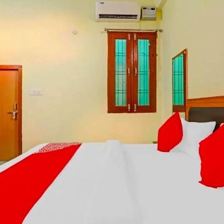Kk Guest House Lucknow Ngoại thất bức ảnh