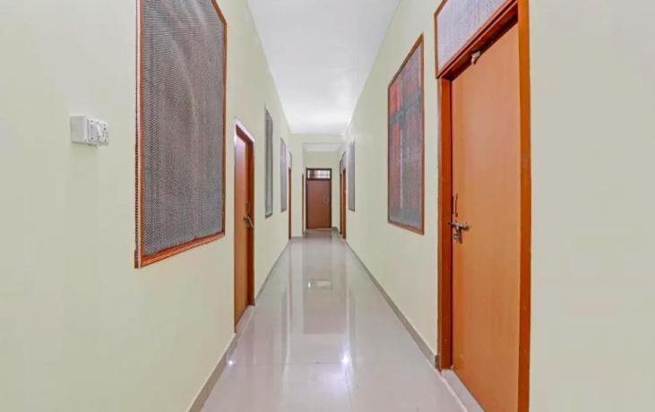 Kk Guest House Lucknow Ngoại thất bức ảnh